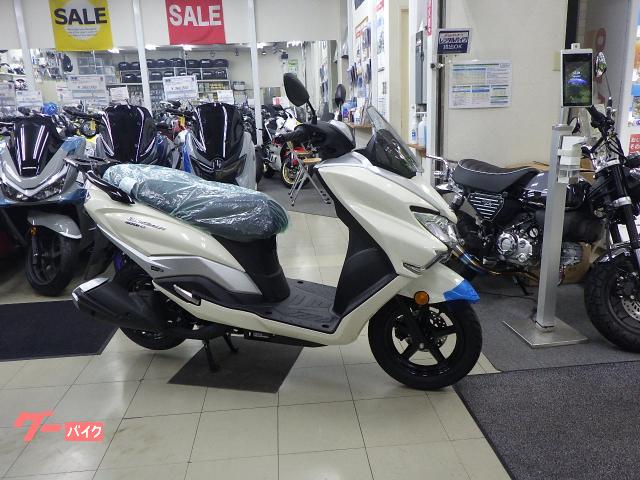 バーグマンストリート１２５ＥＸ