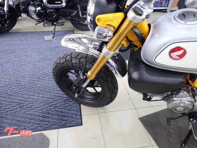 ホンダ モンキー125 タケガワマフラー・USBジャック付き
