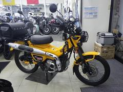 ホンダ　ＣＴ１２５ハンターカブ　スクリーン・タケガワレッグバンパー・リヤバッグ・サイドバッグ・その他パーツ多数付き