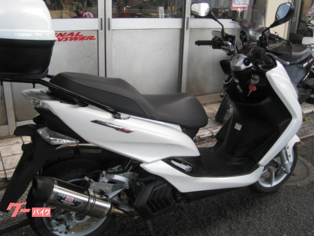 ヤマハ マジェスティS SG28J ホワイト ヨシムラマフラー キー2