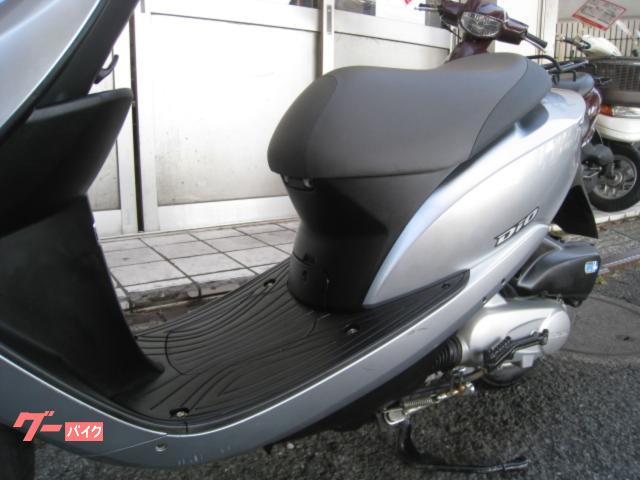 ホンダ  DIO (AF68)シルバー  4スト  リサイクルショップ宮崎屋住吉店 23.3.27 y ホンダ DIO (AF68)シルバー 4スト リサイクルショップ宮崎屋住吉店