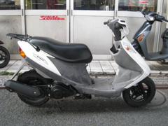 スズキ　アドレスＶ１２５Ｇ　ＣＦ４ＥＡ　ホワイト　ノーマル