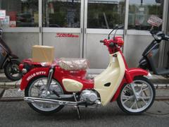 ホンダ　スーパーカブ１１０　期間限定モデル　ハローキティ