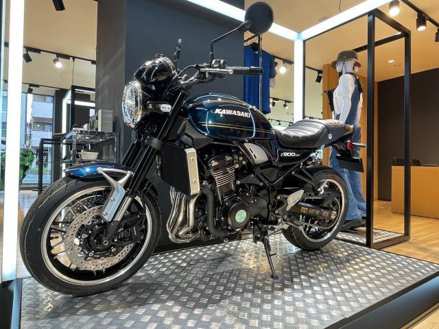 カワサキ 新車 Z900RS 上下クイックシフター クルーズ