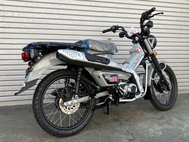 ホンダ CT125ハンターカブ JA65 パールスモーキーグレー
