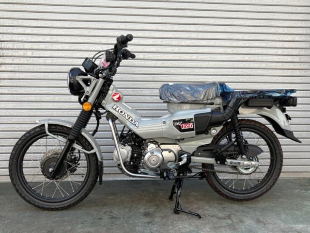 ホンダ CT125ハンターカブ JA65 パールスモーキーグレー