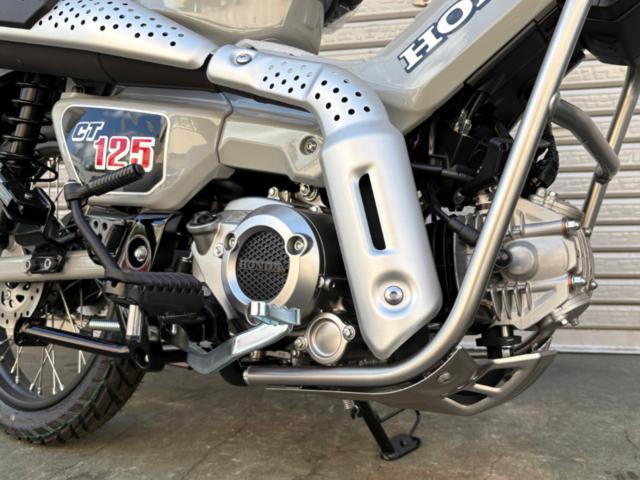 ホンダ CT125ハンターカブ JA65 パールスモーキーグレー