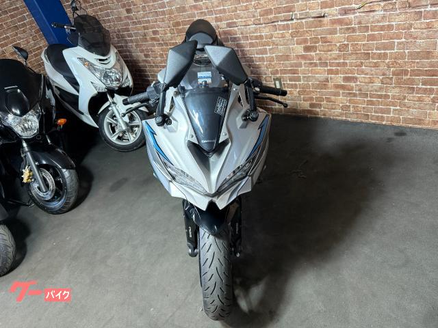 カワサキ Ninja ZX－25R SE 2024年モデル