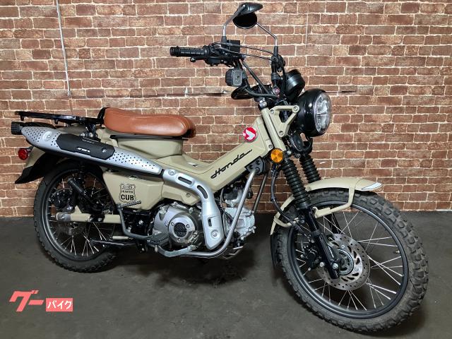 ＣＴ１２５ハンターカブ　ブロックパターンタイヤ　社外シート　キタコＵＳＢ電源