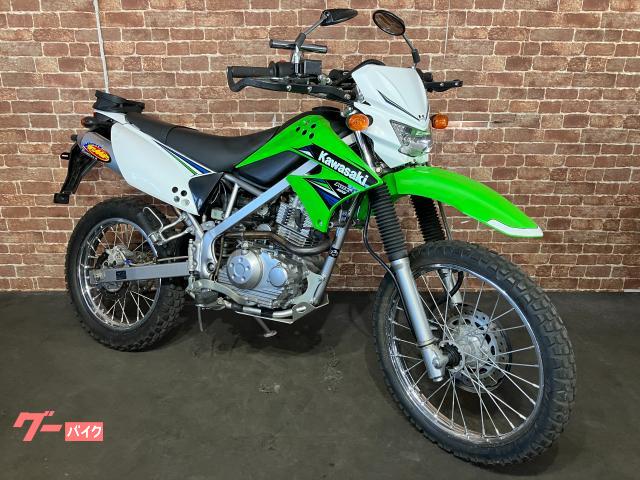ＫＬＸ１２５　ＦＭＦマフラー　ハンドガード　社外ハンドル　フロントディスクブレーキ