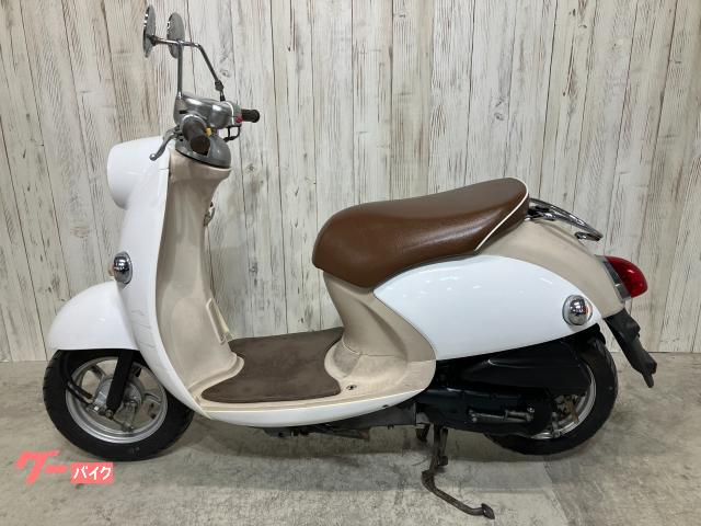 ⭐ヤマハビーノ　SA26J　白/緑　4スト水冷キャブレター車　オリジナル色 ヤマハ ビーノ(2サイクル) デラックス ホワイトバージョン 2004年式