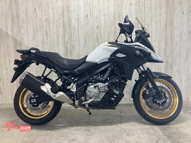 Ｖ−ストローム６５０ＸＴ　２０２３年モデル　ＵＳＢ電源