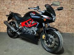 ホンダ　ＶＴＲ２５０Ｆ　タンデムバー　アンダーカウル