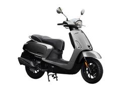 ＫＹＭＣＯ　アローマ１５０　最新モデル