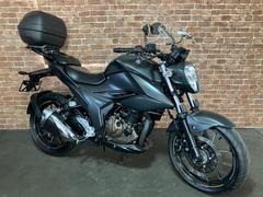 スズキ　ＧＩＸＸＥＲ　２５０　ＥＴＣ　リアキャリア　リアボックス　スクリーン