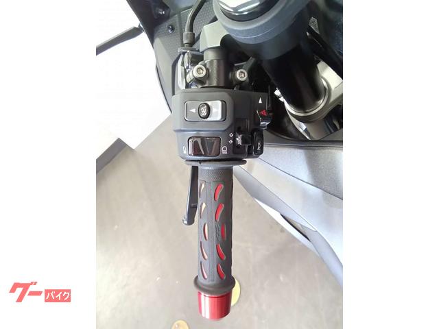 カワサキ Ninja ZX－6R 2022年モデル ヨシムラ製R－11