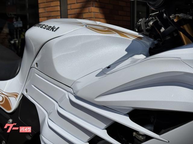 カワサキ Ninja ZX－14R ETC・バーハンドル仕様｜株式