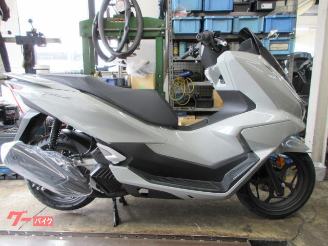 ＰＣＸ　２０２５　８ＢＪ−ＪＫ０５　　パールジュピターグレー