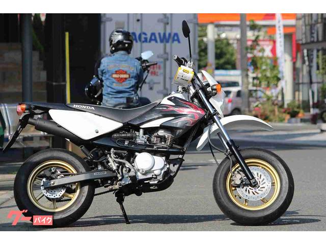 車両情報 ホンダ Xr100 モタード ユーメディア湘南 中古バイク 新車バイク探しはバイクブロス