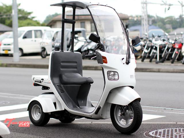 ジャイロキャノピーミニカー仕様　インジェクション　４サイクルエンジン　ヘルメット　二段階右折不要