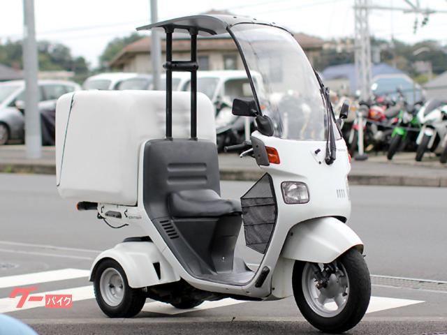 ジャイロキャノピー　ＴＡ０３　インジェクション　４サイクルエンジン　大型ボックス付き
