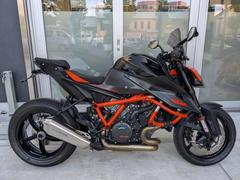 ＫＴＭ　クイックシフター・ＭＳＲ・ＴＲＡＣＫＰＡＣＫ・ＥＴＣ２．０・ＵＳＢ電源装備・１２９０スーパーデュークＲ