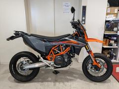 ＫＴＭ　６９０ＳＭＣ　Ｒ