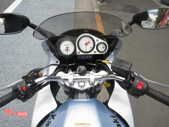 車両情報:カワサキ ZR−7S | アルテミスモーターサイクル | 中古バイク