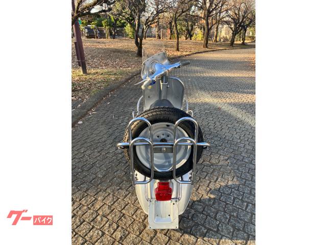 Vespa 50 100 ベスパ 黒白 チェッカー 風防 スクリーン 50S⁄ベスパ の