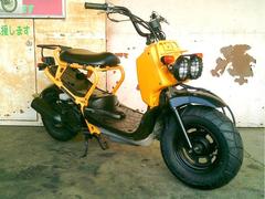 ホンダ　ズーマー　２００６年モデル　リアキャリア装備　タイヤ前後新品