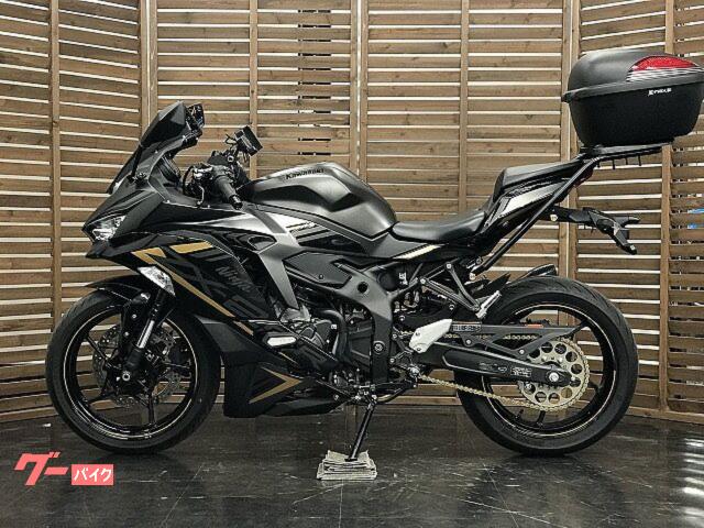 くろ カワサキ Ninja ZX－25R SE 2022年 トップ