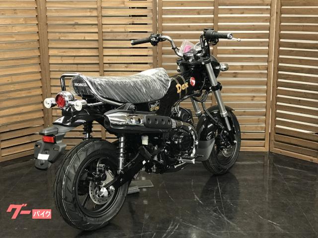 ホンダ ダックス125 2026年モデル パールシャイニングブラック