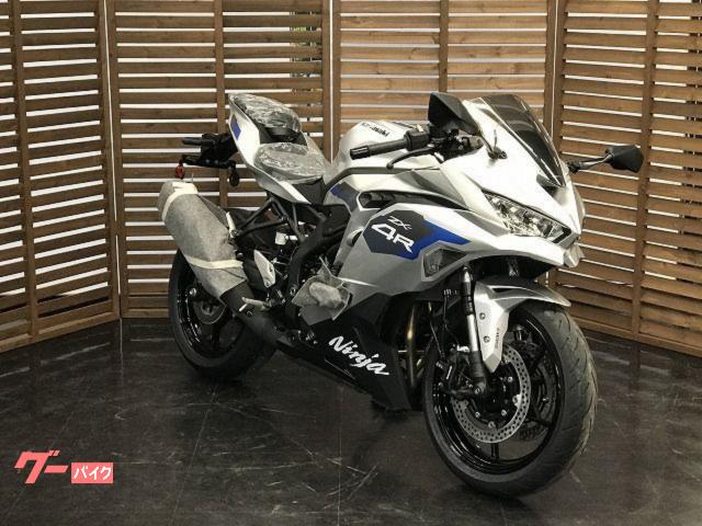 カワサキ Ninja ZX－4R SE 2027年モデル・ギャラクシー