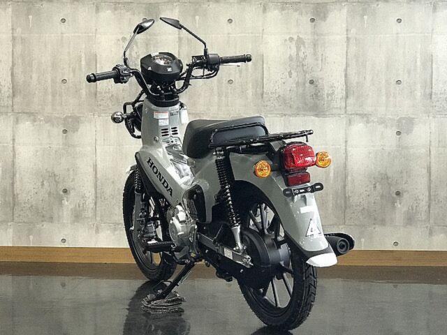 ホンダ クロスカブ110 2025年モデル パールディープ