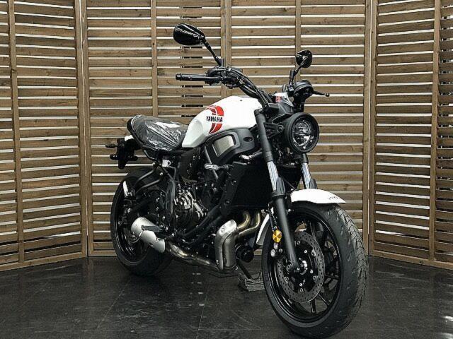 ヤマハ XSR700 2024年モデル ラジカルホワイト｜有限会社