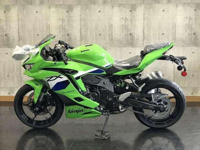 カワサキ Ninja ZX－25RR 2027年モデル ライムグリーン
