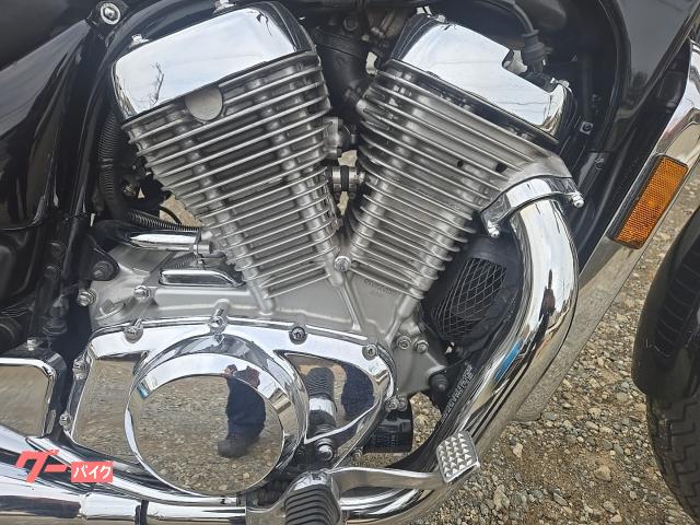 スズキ イントルーダー750 逆輸入車 ETC付き｜（株）RS・マキ