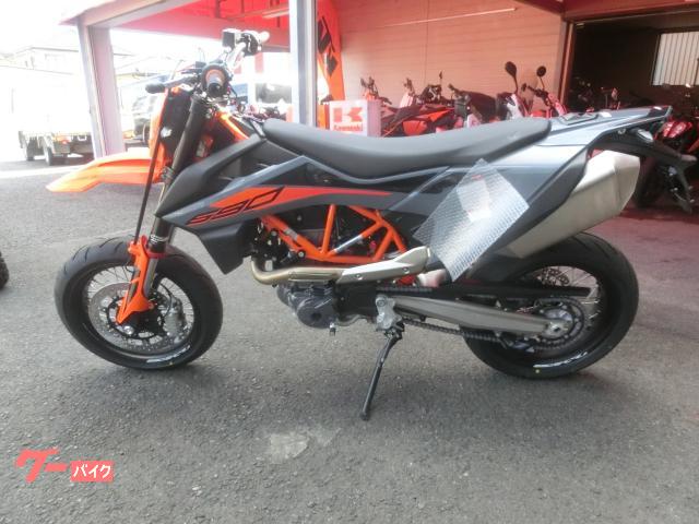 ＫＴＭ ６９０ＳＭＣ Ｒ ２０２２｜バイクショップケイズ｜新車・中古