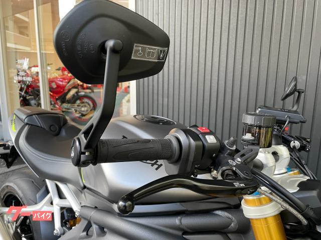 TRIUMPH スピードトリプル1200RS 2023