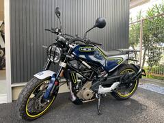 ＨＵＳＱＶＡＲＮＡ　スヴァルトピレン４０１　ＥＴＣ　ＵＳＢ　純正アクラポビッチ　ローダウン　など