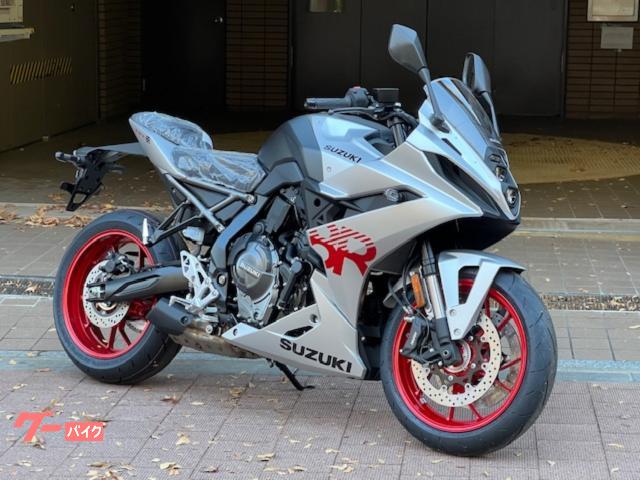 ＧＳＸ−８Ｒ　２０２５年モデル　正規　新車　Ｓ．Ｉ．Ｒ．Ｓ搭載　ＴＦＴ液晶メーター　マットシルバー
