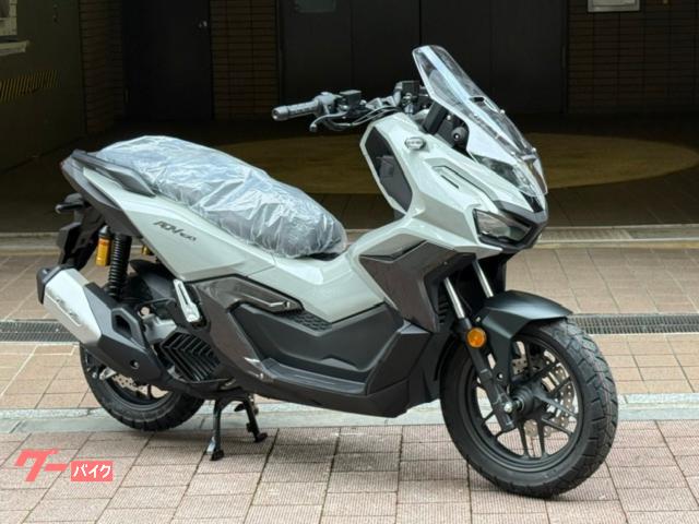 ＡＤＶ１６０　２０２６年モデル　正規　新車　パールグレー　５インチフルカラーＴＦＴメーター　ＨｏｎｄａＲｏａｄＳｙｎｃ