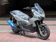 ホンダ　ＡＤＶ１６０　現行モデル　日本仕様　正規　新車　パールスモーキグレー