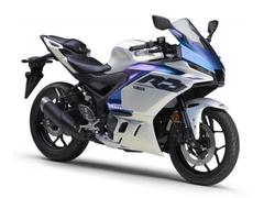 ヤマハ　ＹＺＦ−Ｒ３　２０２５年モデル　正規　新車　Ｙ−Ｃｏｎｎｅｃｔ　アシスト＆スリッパークラッチ　マットパールホワイト