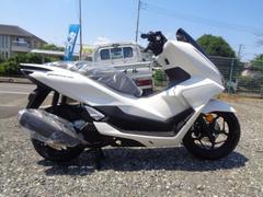 ホンダ　ＰＣＸ１６０　２眼レンズ最新モデル