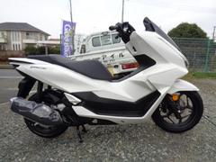 ホンダ　ＰＣＸ　２眼レンズ最新モデル