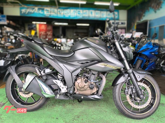 ＧＩＸＸＥＲ　２５０　’２０２２　２ＢＫ−ＥＤ２２Ｂ　リアキャリア装備
