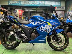 スズキ　ＧＩＸＸＥＲ　ＳＦ　２５０　エクスタカラー　ＥＴＣ装備　ヘルメットホルダー装備　マルチバー＆ＵＳＢ電源装備