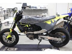 ＨＵＳＱＶＡＲＮＡ　７０１スーパーモト