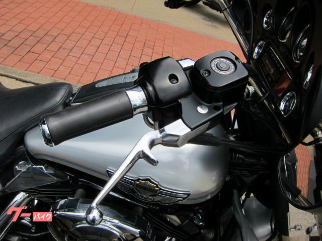 HARLEY－DAVIDSON FLHTCU S／C エレクトラ